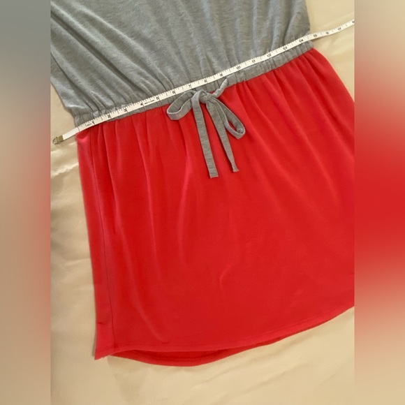 Guess sleeveless dress - Picture 8 of 11